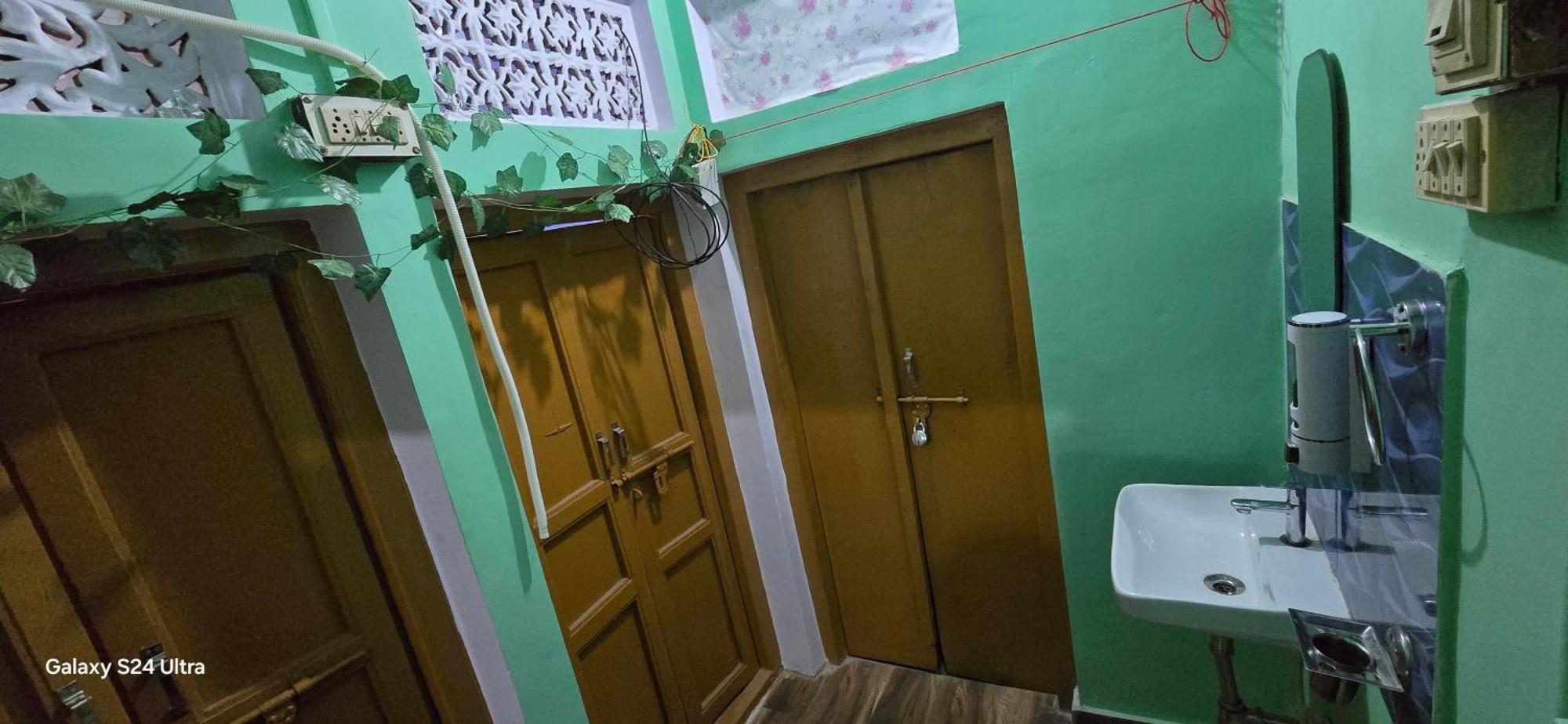 Kashi Dham Homestay Varanasi Exterior foto